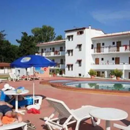 Aparthotel Lake Studios 2*