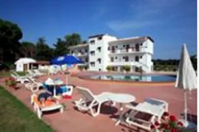 Lake Studios מלון דירות קוקונאריס